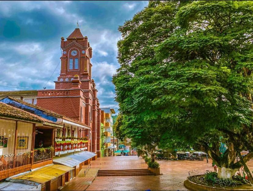 Hotel Jireh - San Carlos Ant المظهر الخارجي الصورة